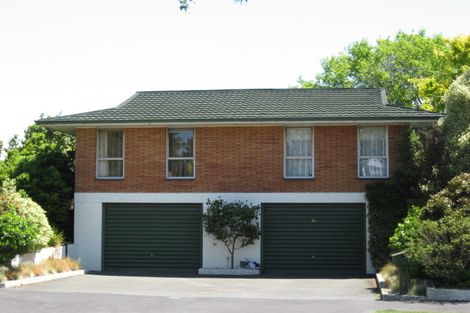 Photo of property in 18 Dunrobin Place, Avonhead, Christchurch, 8042