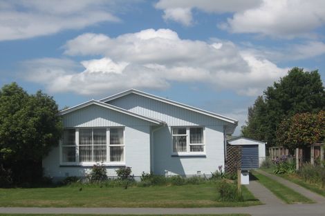 Photo of property in 76 Reynolds Avenue, Bishopdale, Christchurch, 8053