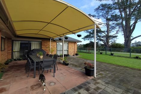 Photo of property in 137 Burswood Drive, Burswood, Auckland, 2013