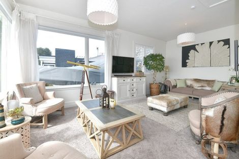 Photo of property in 103 The Esplanade, Manly, Whangaparaoa, 0930