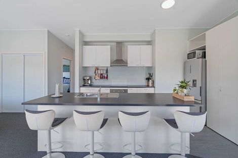 Photo of property in 9a Cuffs Road, Wainoni, Christchurch, 8061