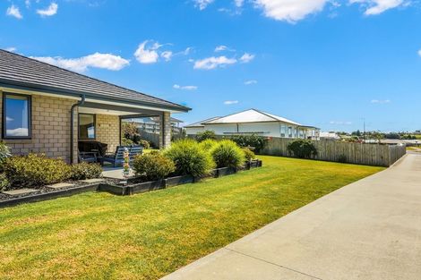 Photo of property in 19 Bragato Way, Te Kauwhata, 3710