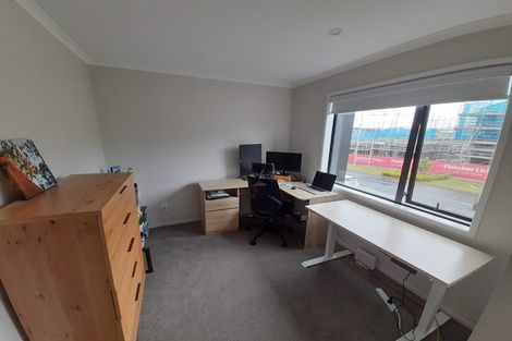 Photo of property in 46 Hobsonville Point Road, Hobsonville, Auckland, 0616