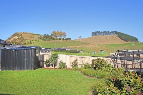 Photo of property in 11 Moira Close, Welcome Bay, Tauranga, 3175