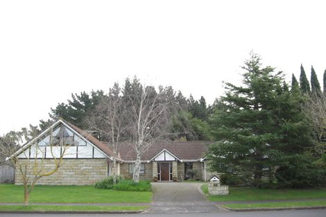 Photo of property in 89 Carnoustie Drive, Wattle Downs, Auckland, 2103