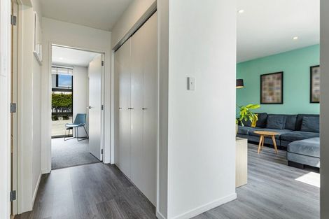 Photo of property in 31b Westgate Drive, Westgate, Auckland, 0614