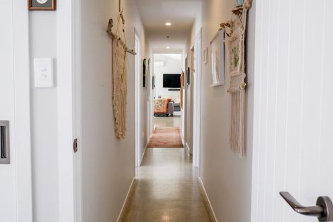 Photo of property in 64b Racecourse Road, Waipawa, 4210