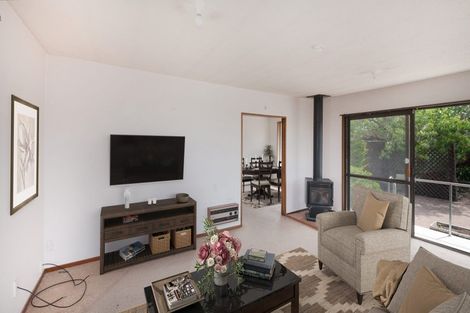 Photo of property in 3 Mchaffies Place, Wainoni, Christchurch, 8061