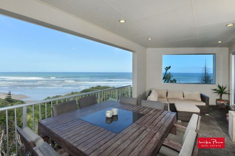 Photo of property in 20 Coates Avenue, Baylys Beach, Dargaville, 0377