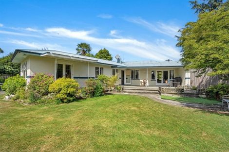Photo of property in 13 Weir Place, Hoon Hay, Christchurch, 8025