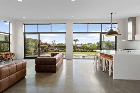 Photo of property in 99 Cashmere Bay Road, Moana, 7875