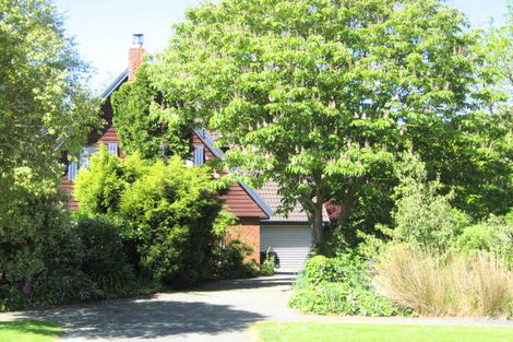 Photo of property in 37 Bannister Place, Ilam, Christchurch, 8053