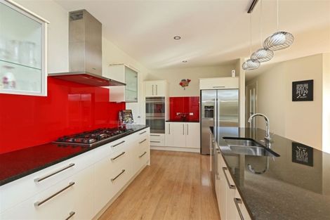 Photo of property in 4 Kempton Park Lane, Havelock North, 4130