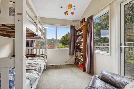 Photo of property in 47 Thurleigh Grove, Karori, Wellington, 6012