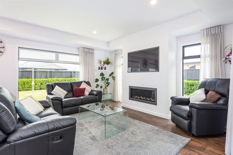 Photo of property in 14 Hazelnut Avenue, Prebbleton, 7604