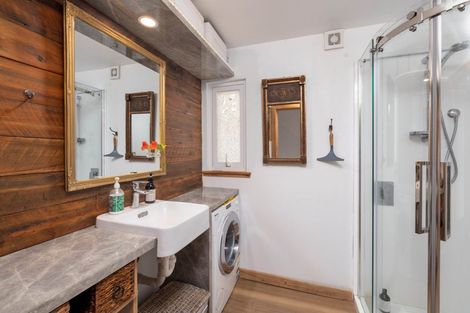 Photo of property in 31 Beachville Road, Redcliffs, Christchurch, 8081