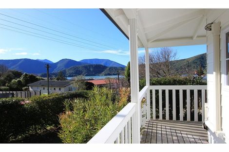 Photo of property in 11 Lawrence Street, Havelock, 7100