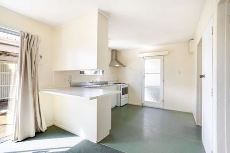 Photo of property in 3/3 Beedie Street, Dannevirke, 4930