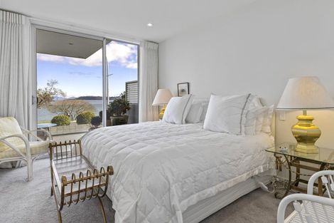 Photo of property in 110 Lake Terrace, Taupo, 3330