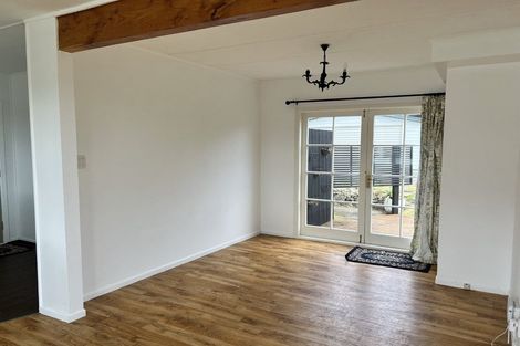 Photo of property in 6 Kaitawa Street, Waikanae Beach, Waikanae, 5036