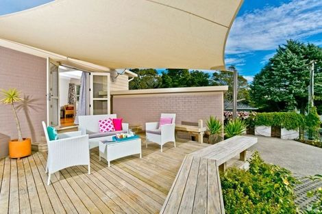 Photo of property in 61 Archers Road, Hillcrest, Auckland, 0629