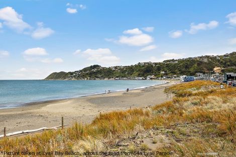 Photo of property in 14a Lyall Parade, Lyall Bay, Wellington, 6022