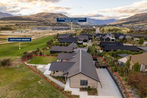 Photo of property in 11 Torridon Court, Jacks Point, Queenstown, 9371