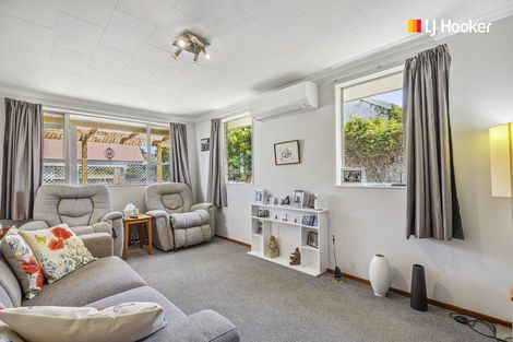 Photo of property in 38 Eastbourne Street, Caversham, Dunedin, 9012