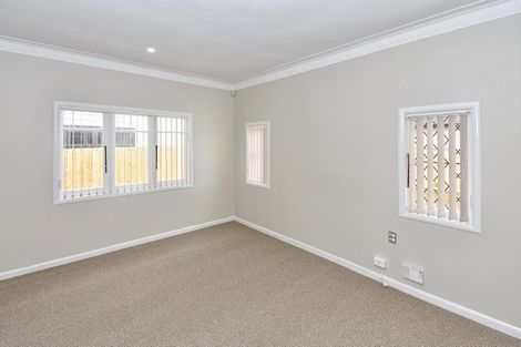 Photo of property in 79c Russell Road, Manurewa, Auckland, 2102