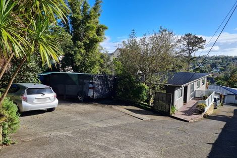 Photo of property in 1/103 Carlisle Road, Torbay, Auckland, 0632