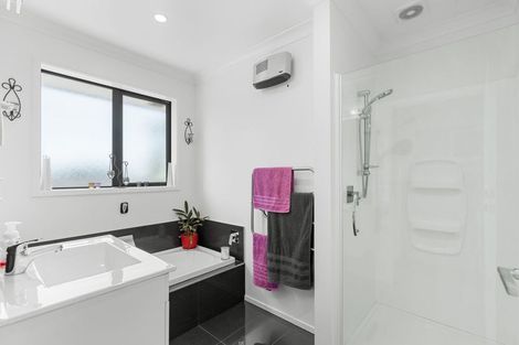 Photo of property in 1/396 Bower Avenue, Parklands, Christchurch, 8083