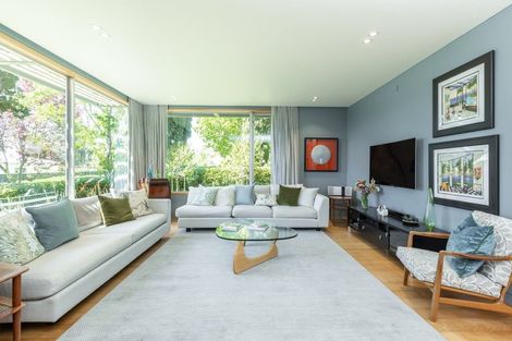 Photo of property in 3/5 Tanner Street, Havelock North, 4130