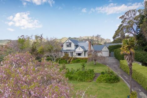 Photo of property in 1 Hodge Terrace, Havelock North, 4130