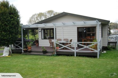 Photo of property in 50 Matua Road, Huapai, Kumeu, 0810