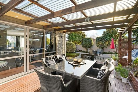 Photo of property in 8 Glen Place, Parklands, Christchurch, 8083