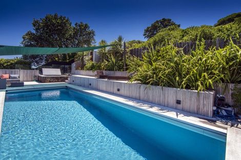 Photo of property in 19 Jubilee Avenue, Devonport, Auckland, 0624