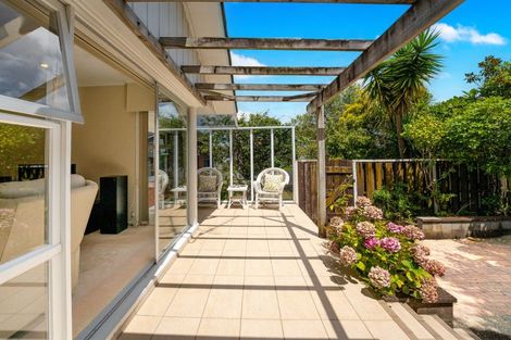 Photo of property in 8 Sorrel Crescent, Bucklands Beach, Auckland, 2012