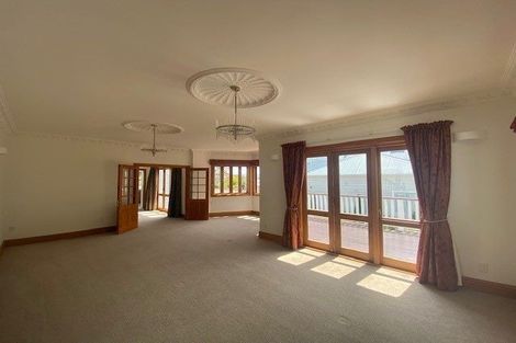 Photo of property in 5-7 Mahoe Street, Eastbourne, Lower Hutt, 5013