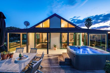 Photo of property in 21 Siesta Terrace, Gulf Harbour, Whangaparaoa, 0930
