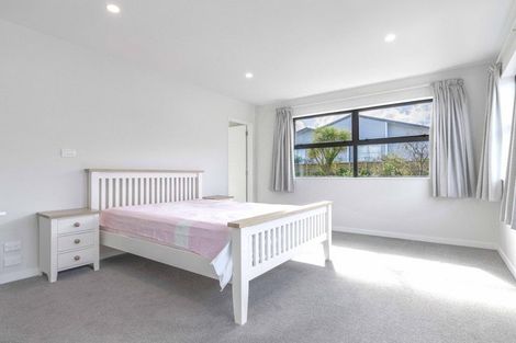 Photo of property in 9 Caldera Drive, Long Bay, Auckland, 0630