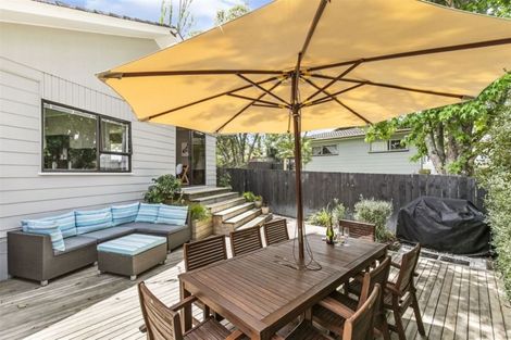 Photo of property in 22 Spargo Road, Massey, Auckland, 0614