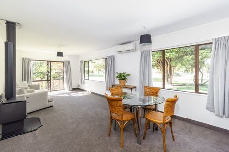 Photo of property in 2/17 Church Road, Taradale, Napier, 4112