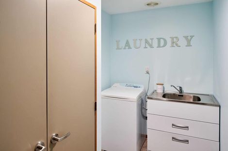 Photo of property in 1 Roys Road, Plimmerton, Porirua, 5026