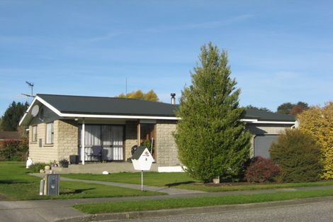 Photo of property in 1 Allen Street, Mataura, 9712