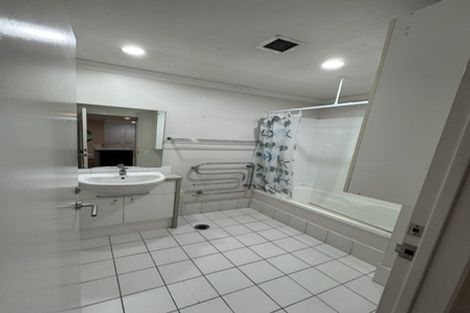 Photo of property in 4n/160 Symonds Street, Eden Terrace, Auckland, 1010