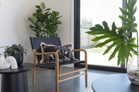 Photo of property in 3 Makakahi Street, Lytton West, 4071