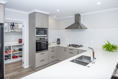 Photo of property in 8 Highview Court, Flagstaff, Hamilton, 3210