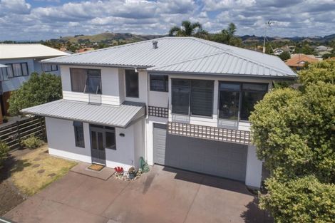 Photo of property in 67b Percy Road, Papamoa Beach, Papamoa, 3118