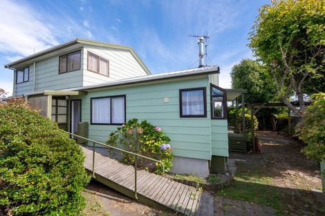 Photo of property in 305 Kennedy Road, Onekawa, Napier, 4110