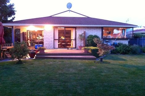 Photo of property in 19 O'halloran Drive, Halswell, Christchurch, 8025